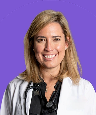 Dra. Irene Vázquez smiling in a white lab coat with a stethoscope against a purple background